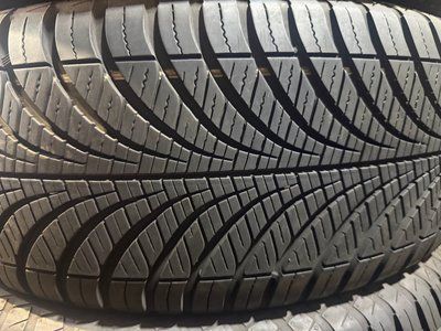 255/60 R18 Goodyear Vector 4 Seasons Gen-2 04293 фото
