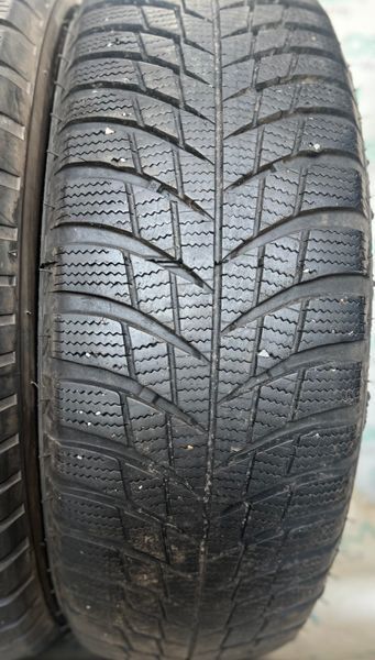 215/65 R17 Bridgestone Blizzak LM001 04603 фото