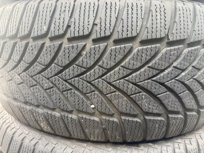 225/50 R17 Goodyear UltraGrip Ice 2 08061 фото
