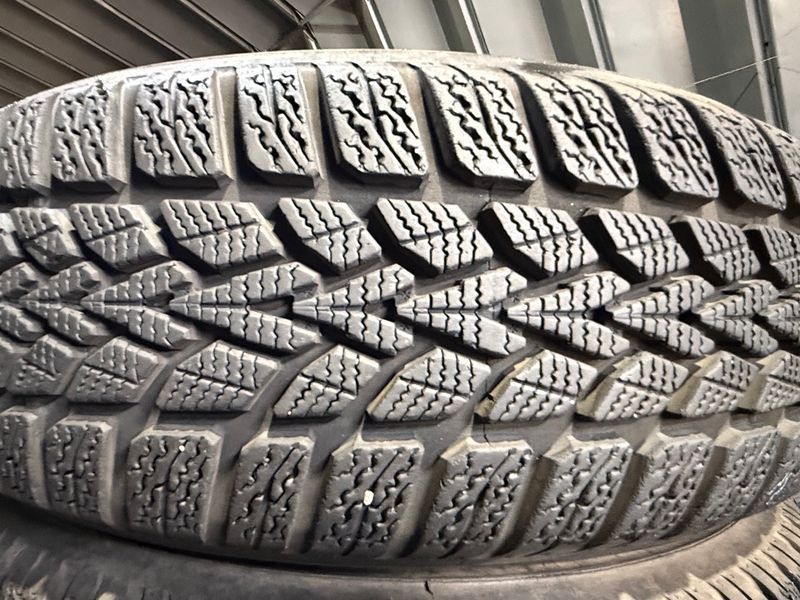 185/65 R15 Dunlop Sp Winter Response 2 01816 фото