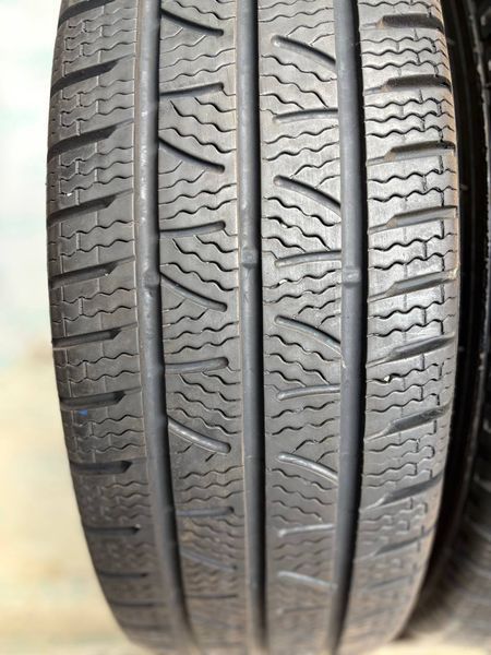 225/65 R16C Pirelli Carrier Winter 03093 фото