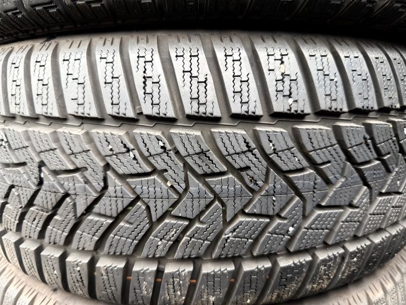 225/50 R17 Dunlop Winter Sport 5 04922 фото