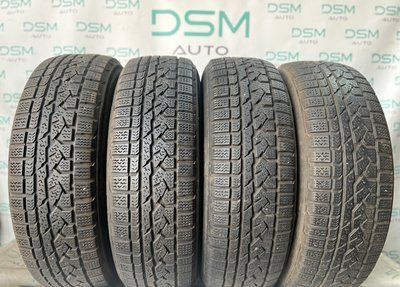 215/70 R16 Kumho I'Zen RV Asymmetric 02235 фото