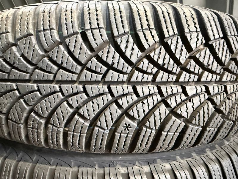185/65 R15 Goodyear Ultra Grip 9 01820 фото