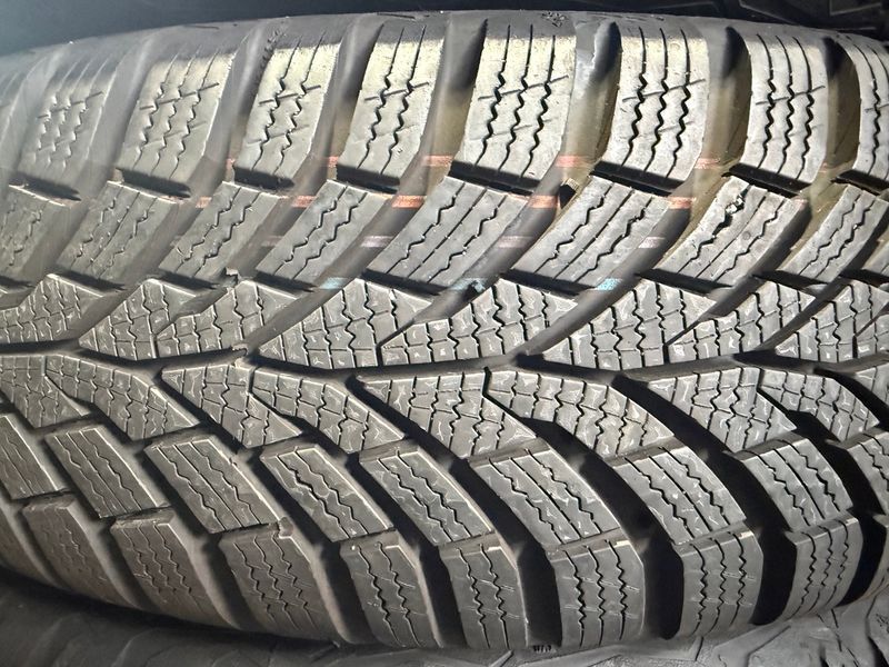 195/65 R15 Continental WinterContact TS 870 01858 фото