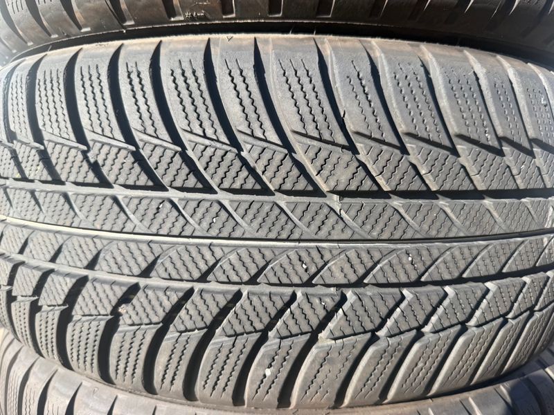 225/45 R18 Bridgestone Blizzak LM001 04997 фото
