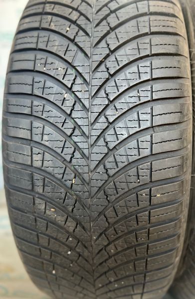 235/55 R17 Goodyear Vector 4 Seasons Gen-3 04534 фото