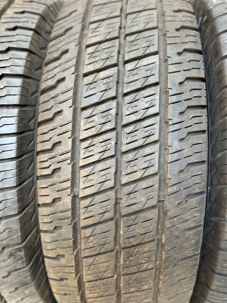 215/70 R15C Uniroyal AllSeason Max 03062 фото