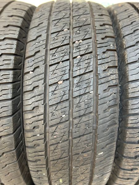 215/70 R15C Uniroyal AllSeason Max 03062 фото