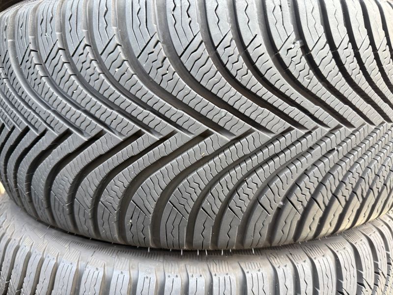 215/55 R17 Michelin Аlpin A5 04859 фото