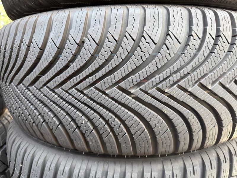 215/55 R17 Michelin Аlpin A5 04859 фото