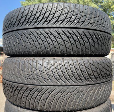 235/45 R19 Michelin Pilot Alpin 5 05233 фото