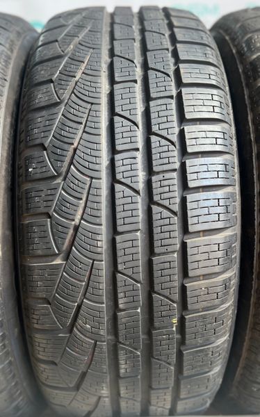 225/50 R17 Pirelli Winter 210 Sottozero Serie II 04387 фото