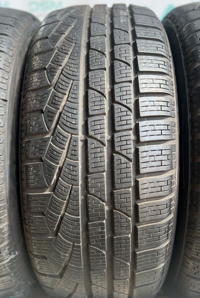 225/50 R17 Pirelli Winter 210 Sottozero Serie II 04387 фото