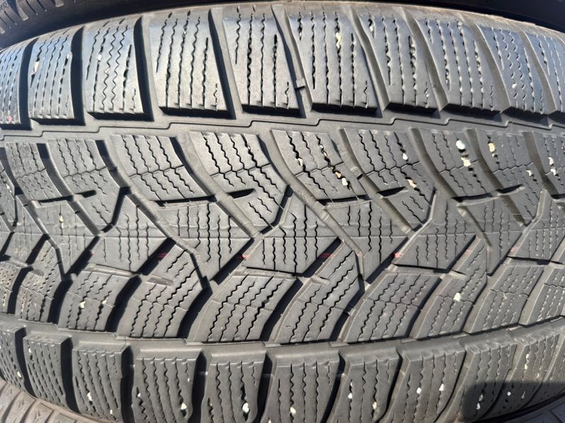 235/55 R17 Dunlop Winter Sport 5 SUV 04333 фото