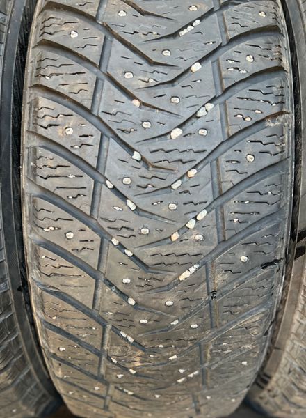 235/55 R19 Yokohama Ice Guard IG65 05139 фото