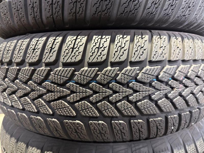 195/60 R15 Dunlop Sp Winter Response 2 01846 фото
